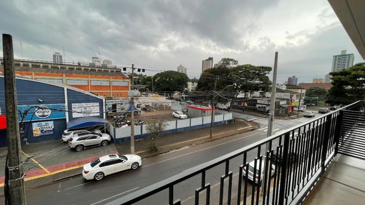 Apartamentos Studio No Centro De فوز دو إيغواسو المظهر الخارجي الصورة