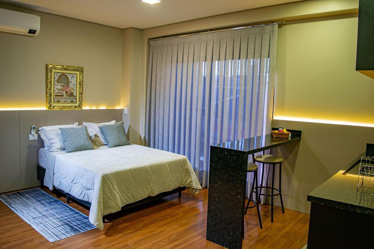 Apartamentos Studio No Centro De فوز دو إيغواسو المظهر الخارجي الصورة