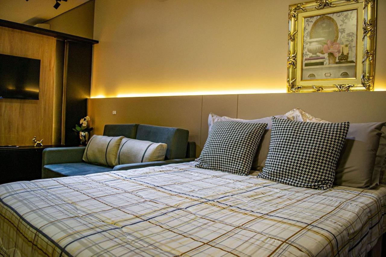 Apartamentos Studio No Centro De فوز دو إيغواسو المظهر الخارجي الصورة