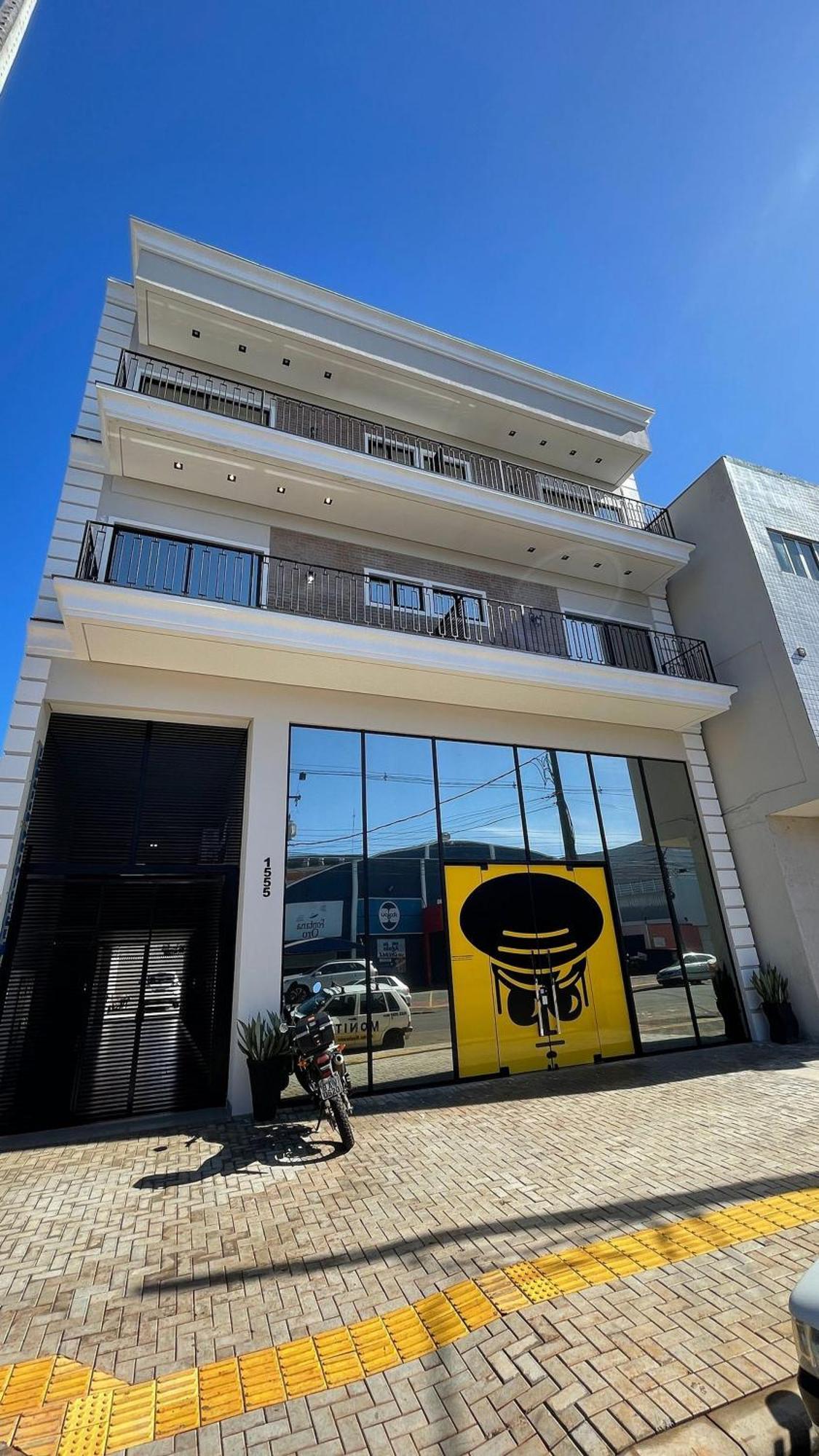 Apartamentos Studio No Centro De فوز دو إيغواسو المظهر الخارجي الصورة